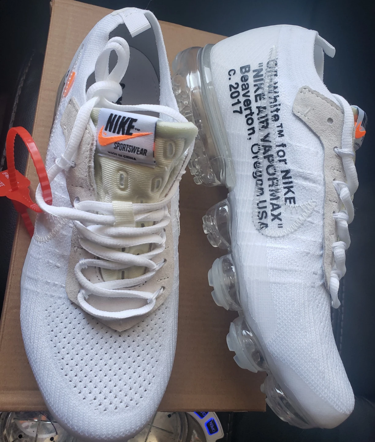 Brand new Mens Nike Air Vapormax Off-White C. 2017 - photo 5