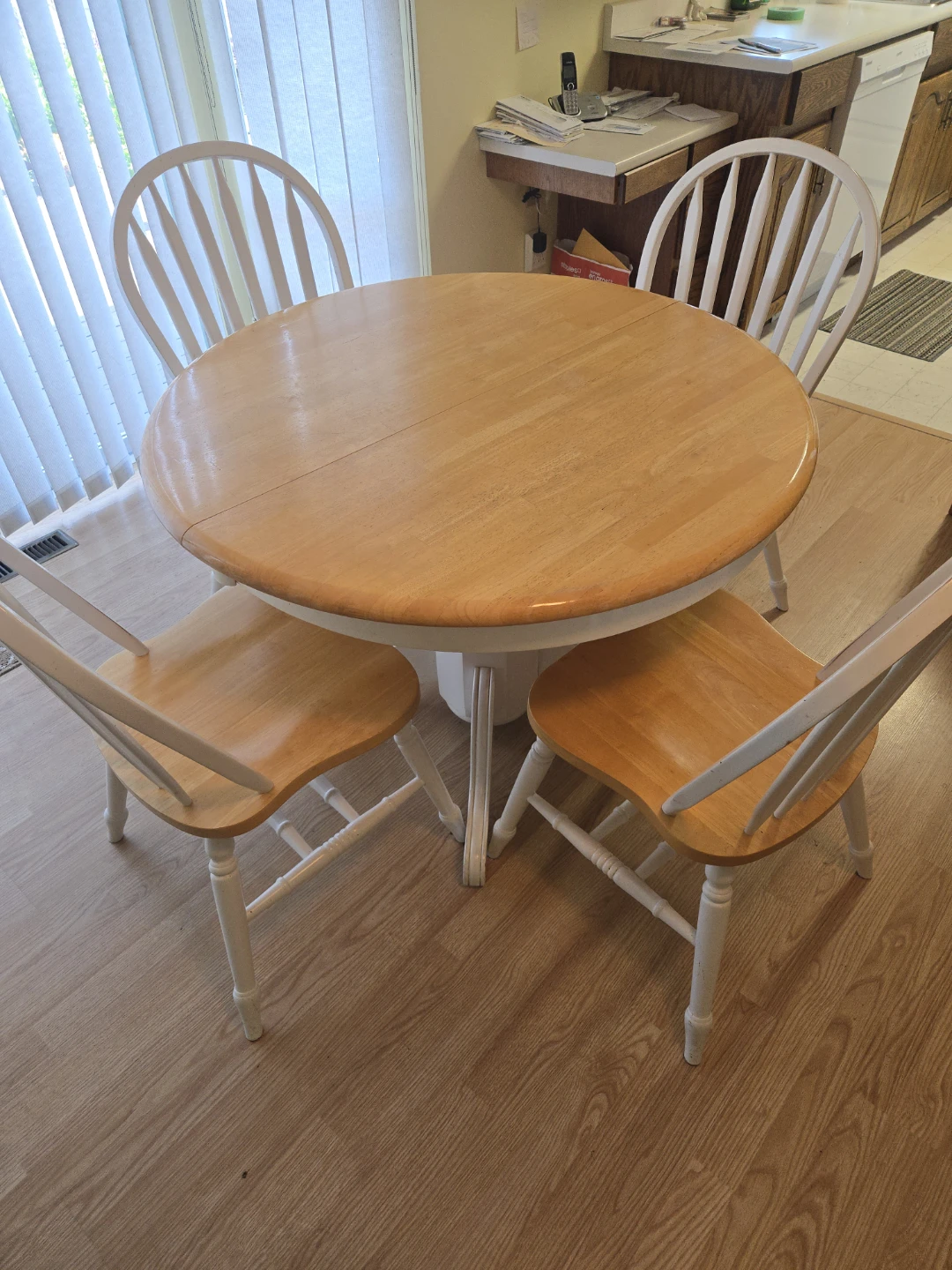 Oval Dining Table with 4 Chairs - photo 2