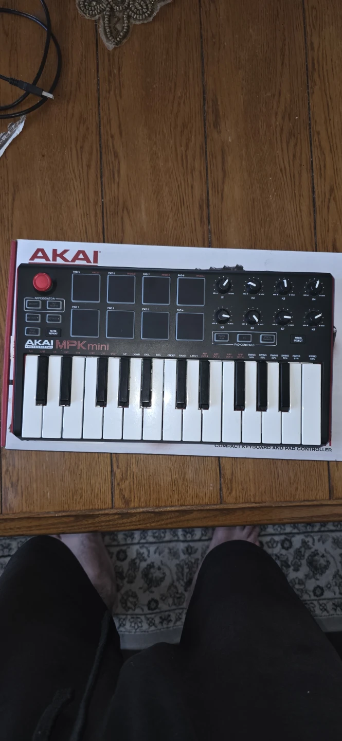 AKAI MPK Mini MKII Compact Keyboard and Pad Controller