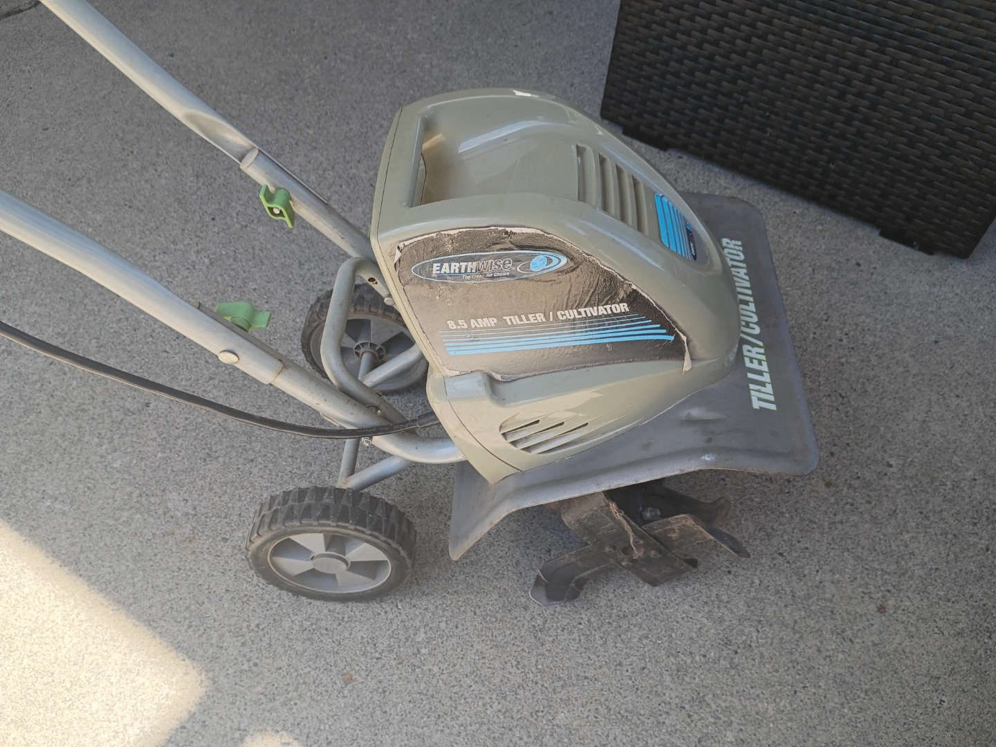 Earthwise 8.5 Amp Tiller/Cultivator