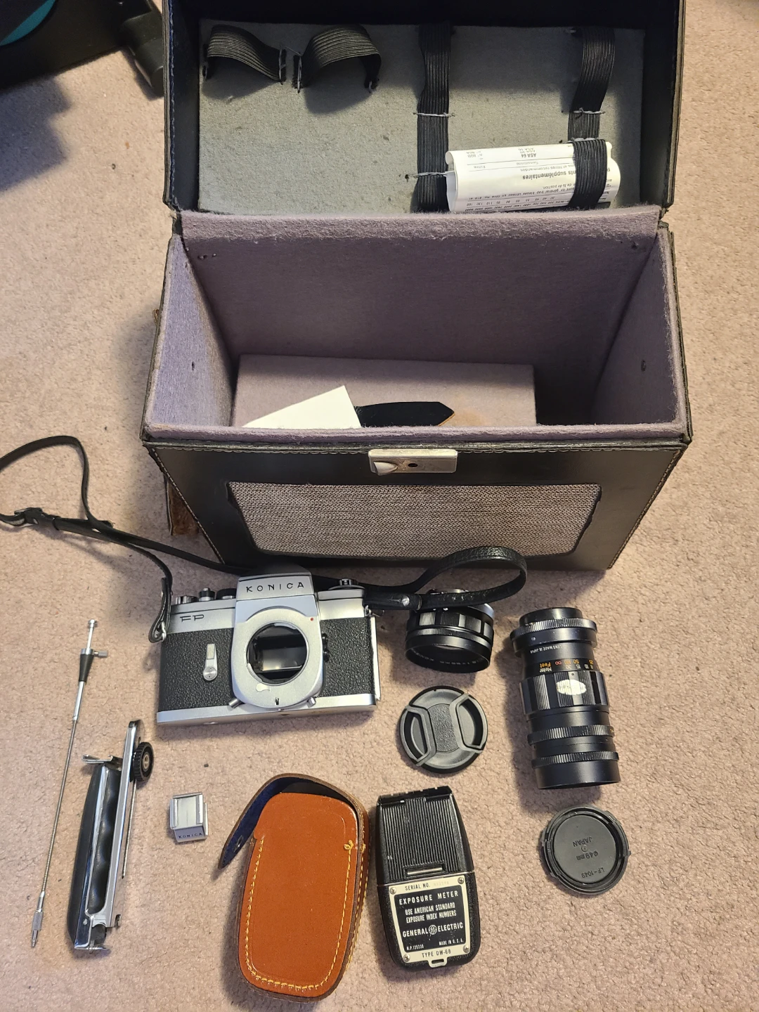 Konica FP Camera with Hexanon 52mm f/1.8 Lens - photo 3