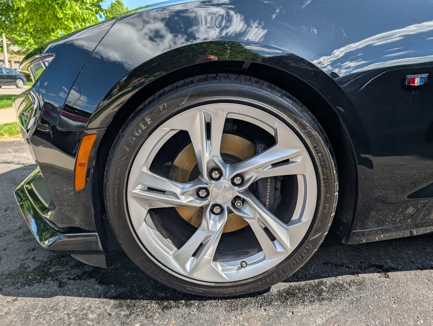 Chevrolet Camaro tires& Rims