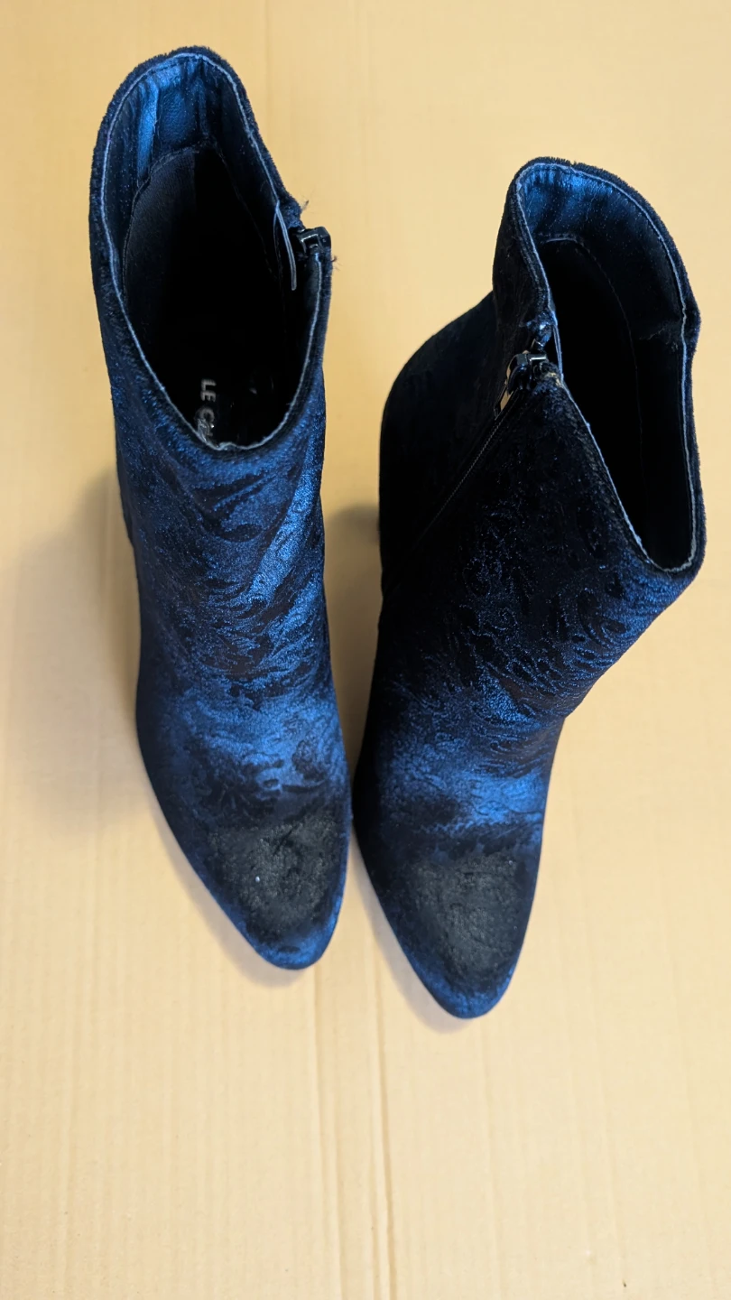Black Velvet Jacquard Ankle Boots Size 10 - photo 3