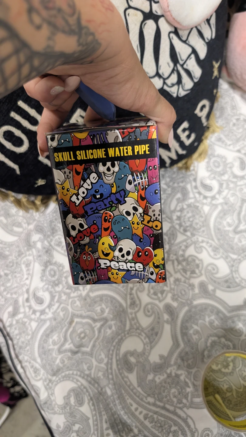 Skull Silicone Water Bong - photo 3