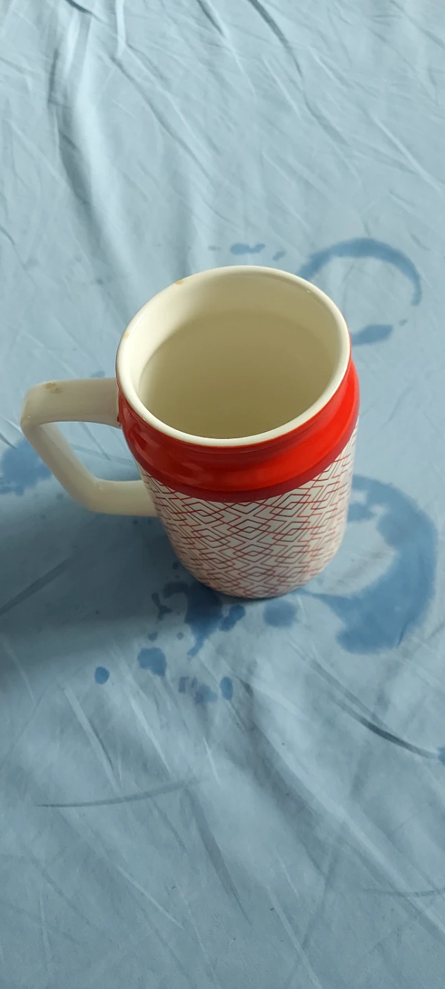 Ceramic Mug with Red Geometric Pattern