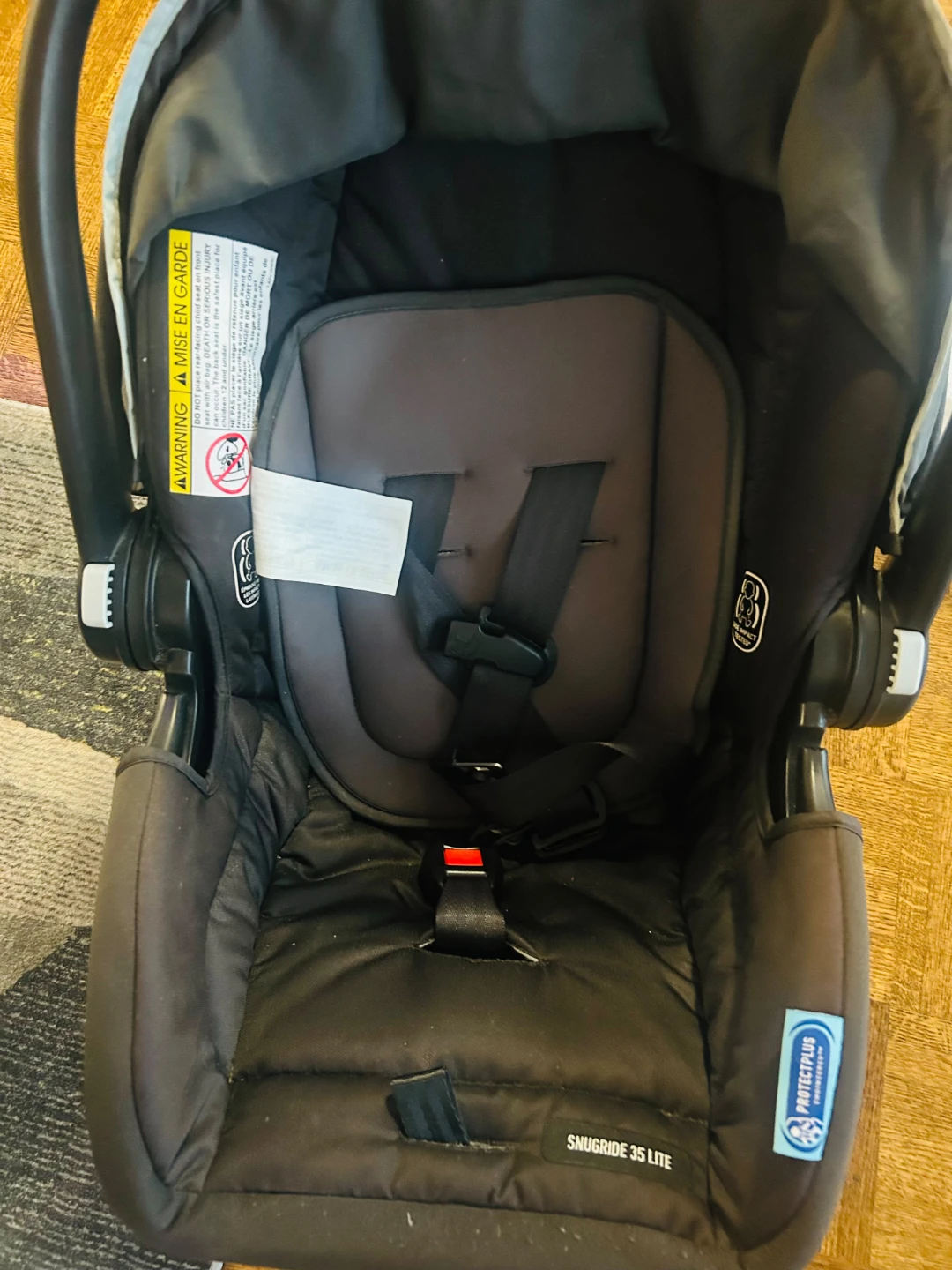 Graco SnugRide 35 Lite Infant Car Seat