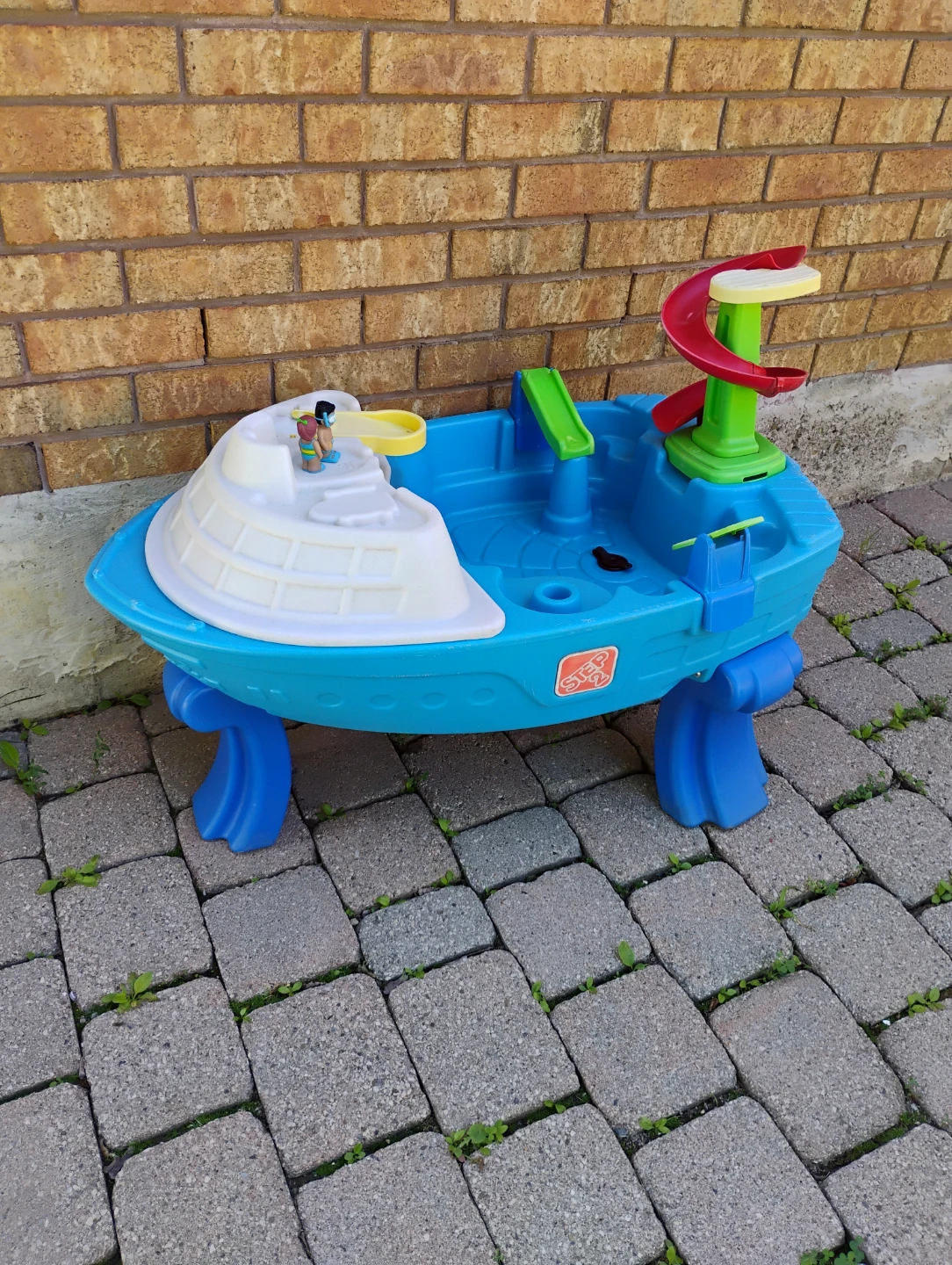 Step2 Water Table Boat