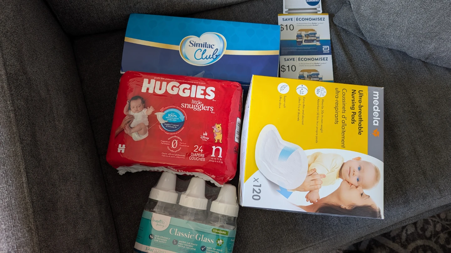 Huggies Little Snugglers Diapers - Size Newborn (24 Count)