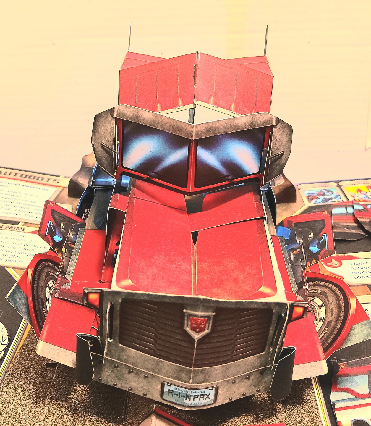 📚Transformers: The Ultimate Pop-Up Universe Book📚 - photo 2