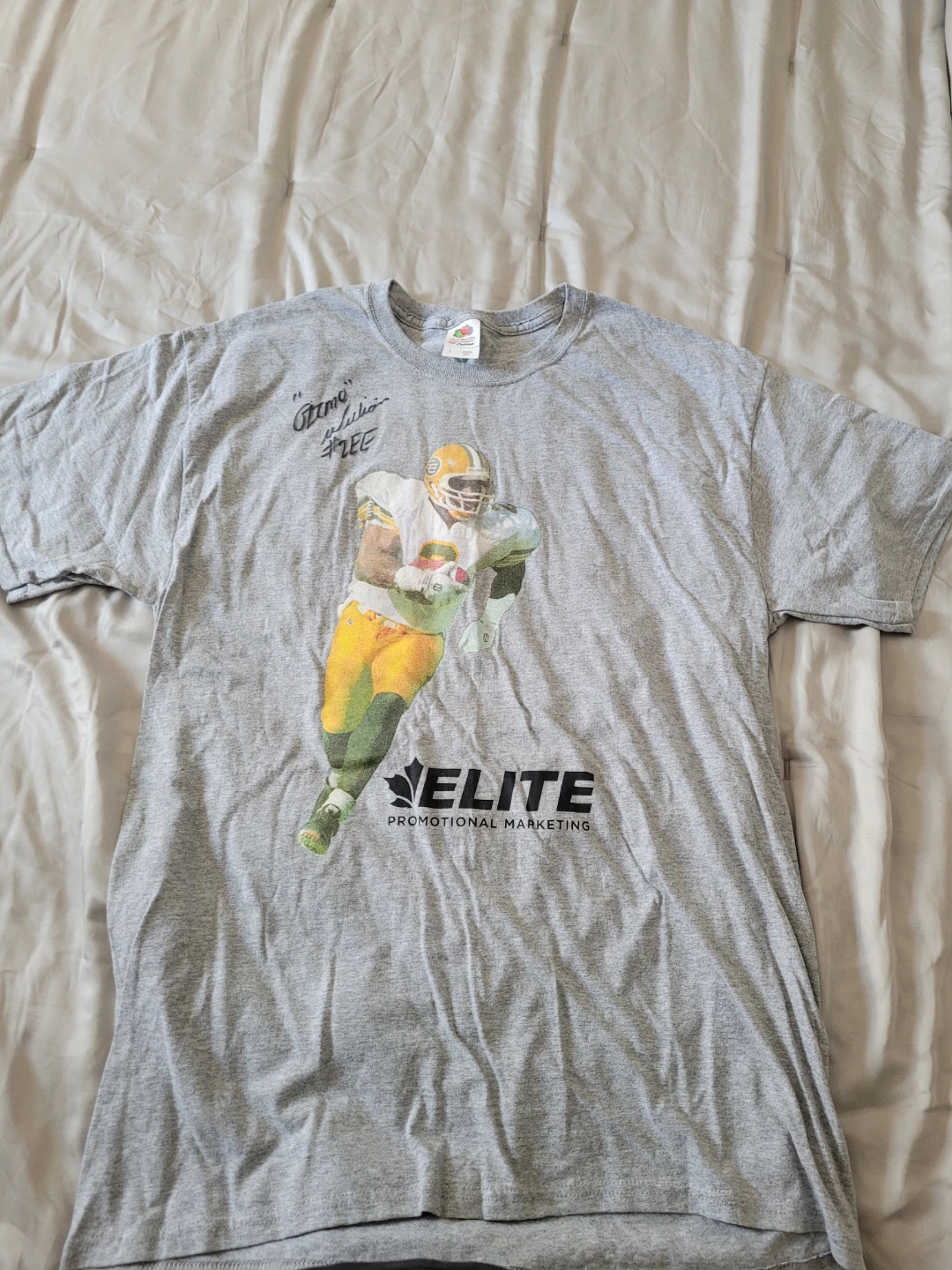 Signed by Football Player Gizmo williams T-Shirt