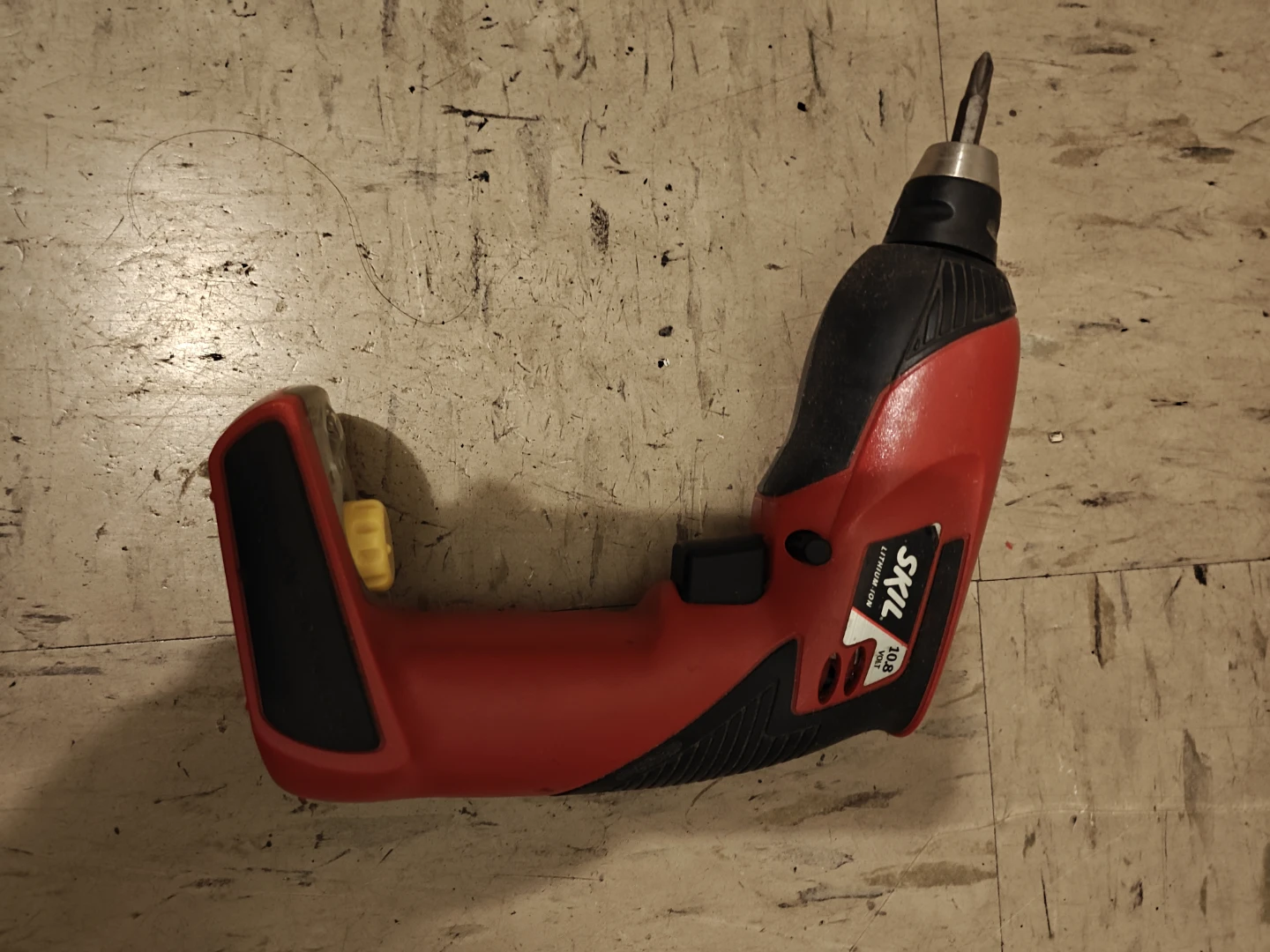 SKIL 10.8 Volt Lithium-Ion Cordless Screwdriver