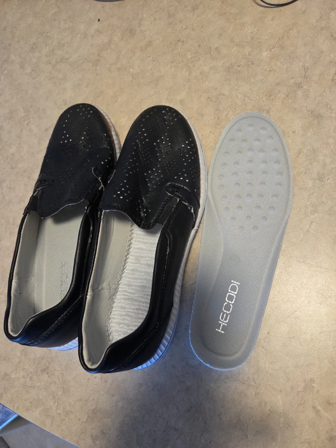 Hecodi black shoes memory insole