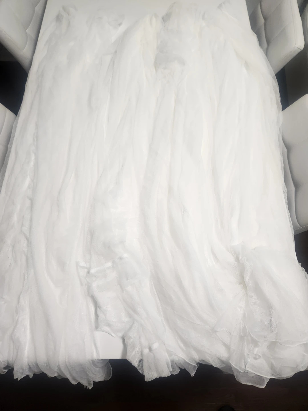 White beautiful curtains 2set ( 4)