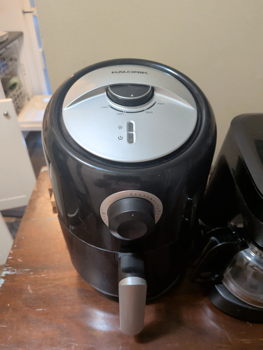 Kalorik Air Fryer new and A small workable coffee pot both new