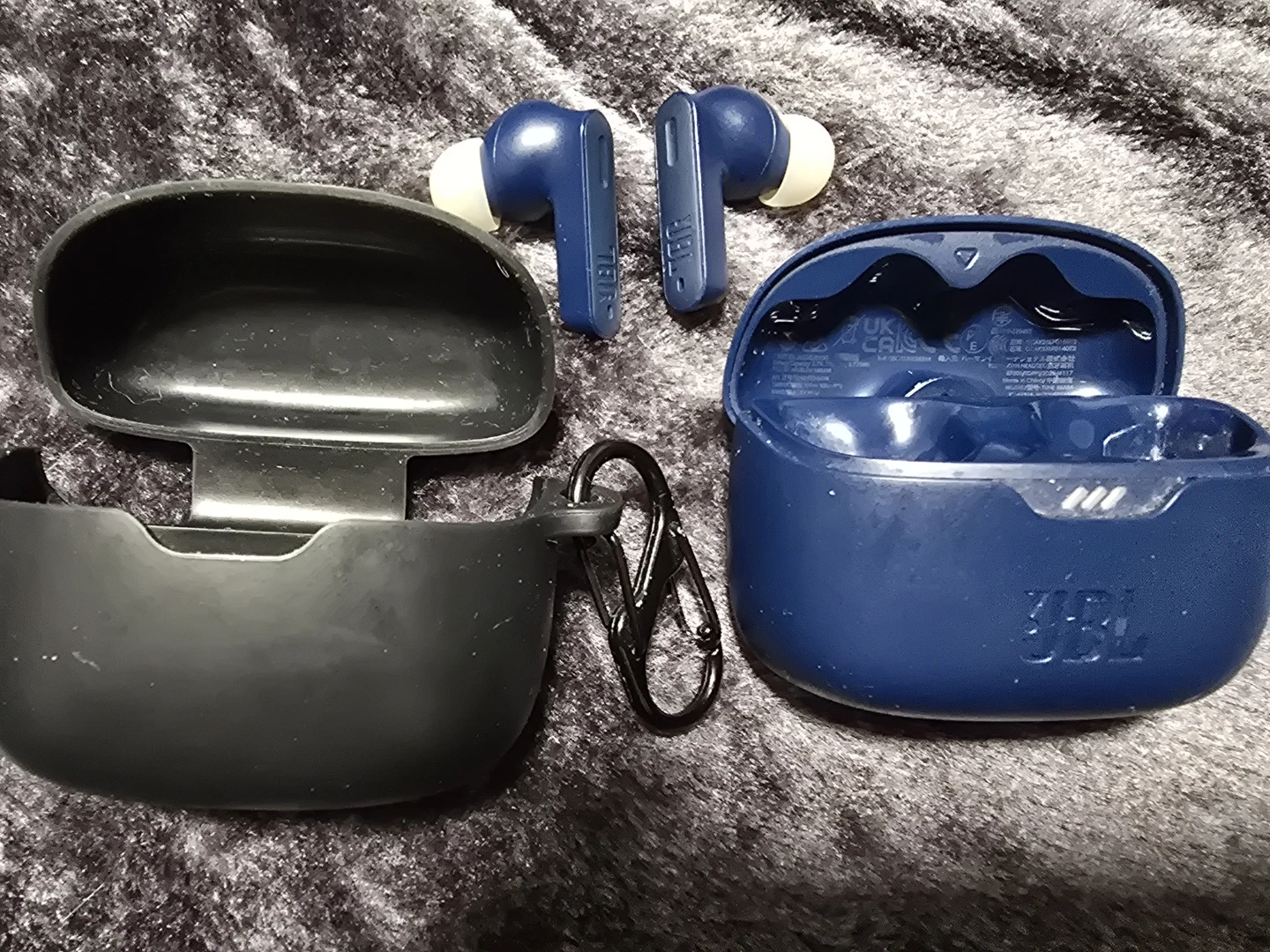 JBL Tune Beam True Wireless Earbuds - Blue - photo 5