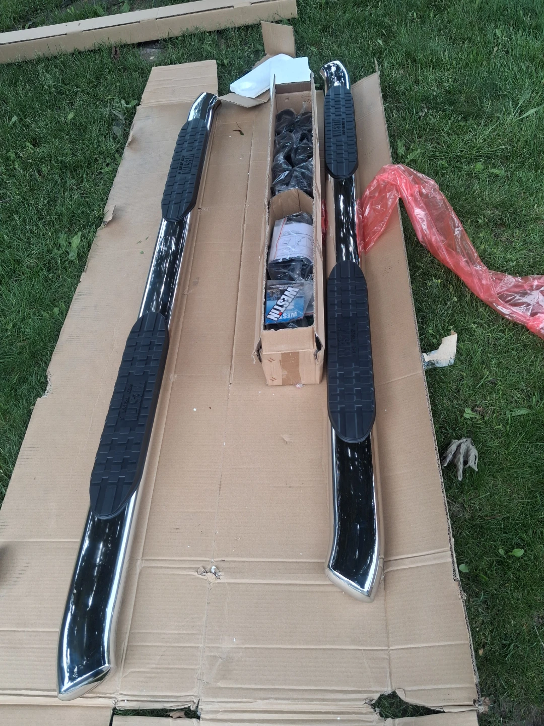 Westin Pro Traxx 5 Oval Nerf Step Bars - photo 3