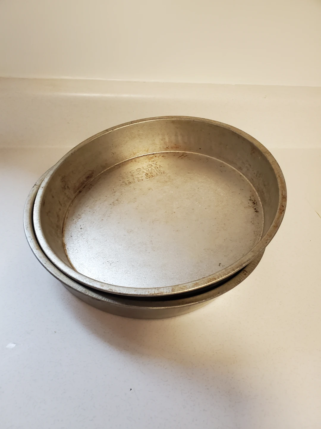 Cake pans