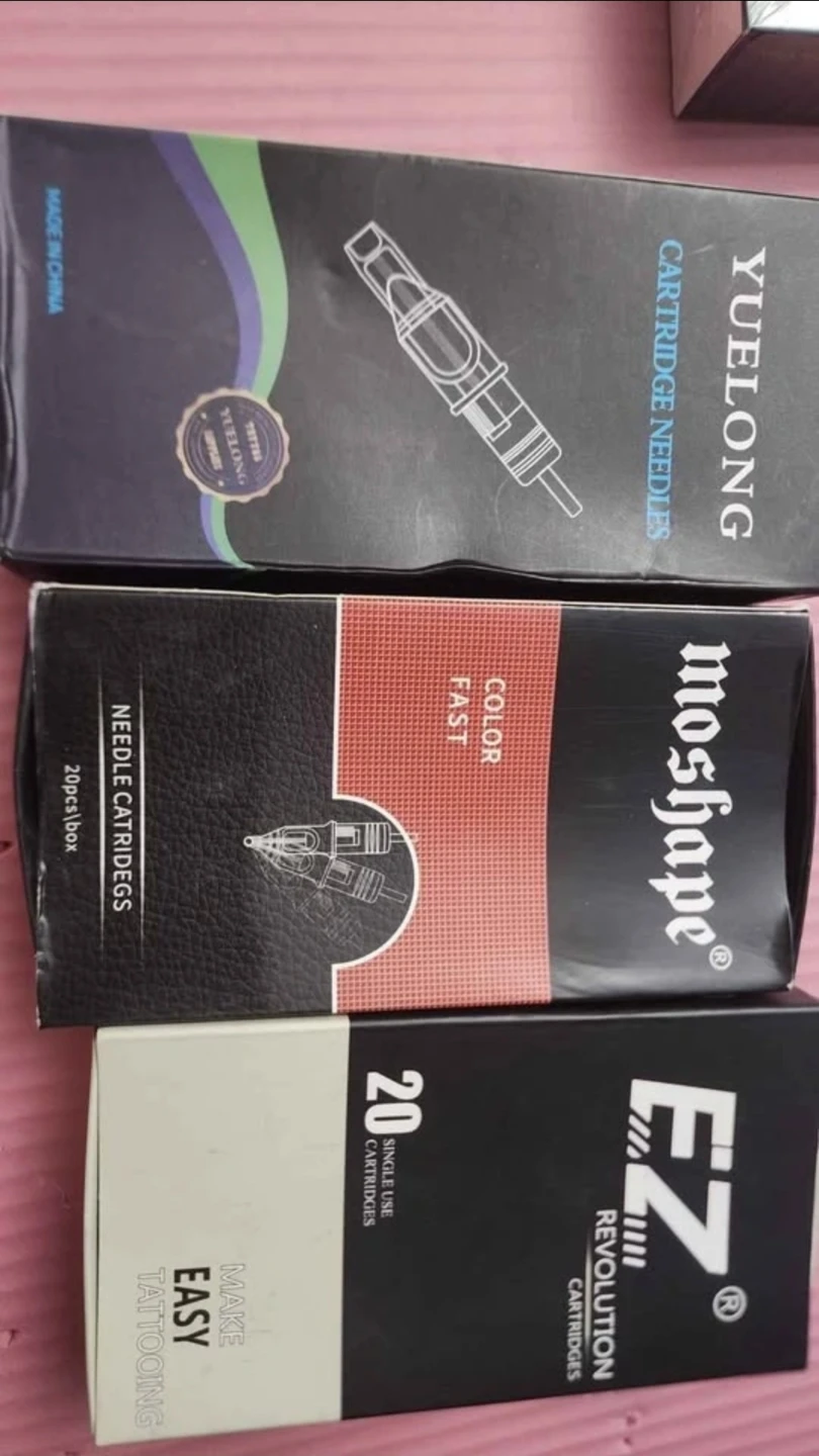 Bulk lot of RL,RS,RM,CM etc. tattoo cartridge needles - photo 2