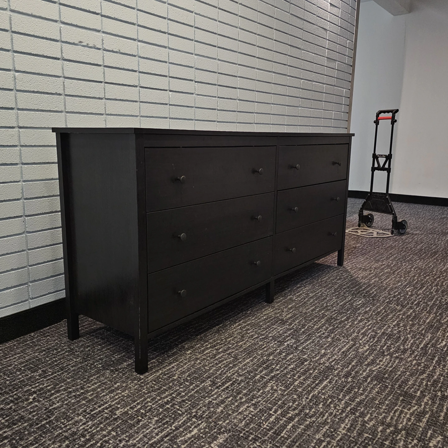 Delivery Available: Dresser Chest of 6 Drawers