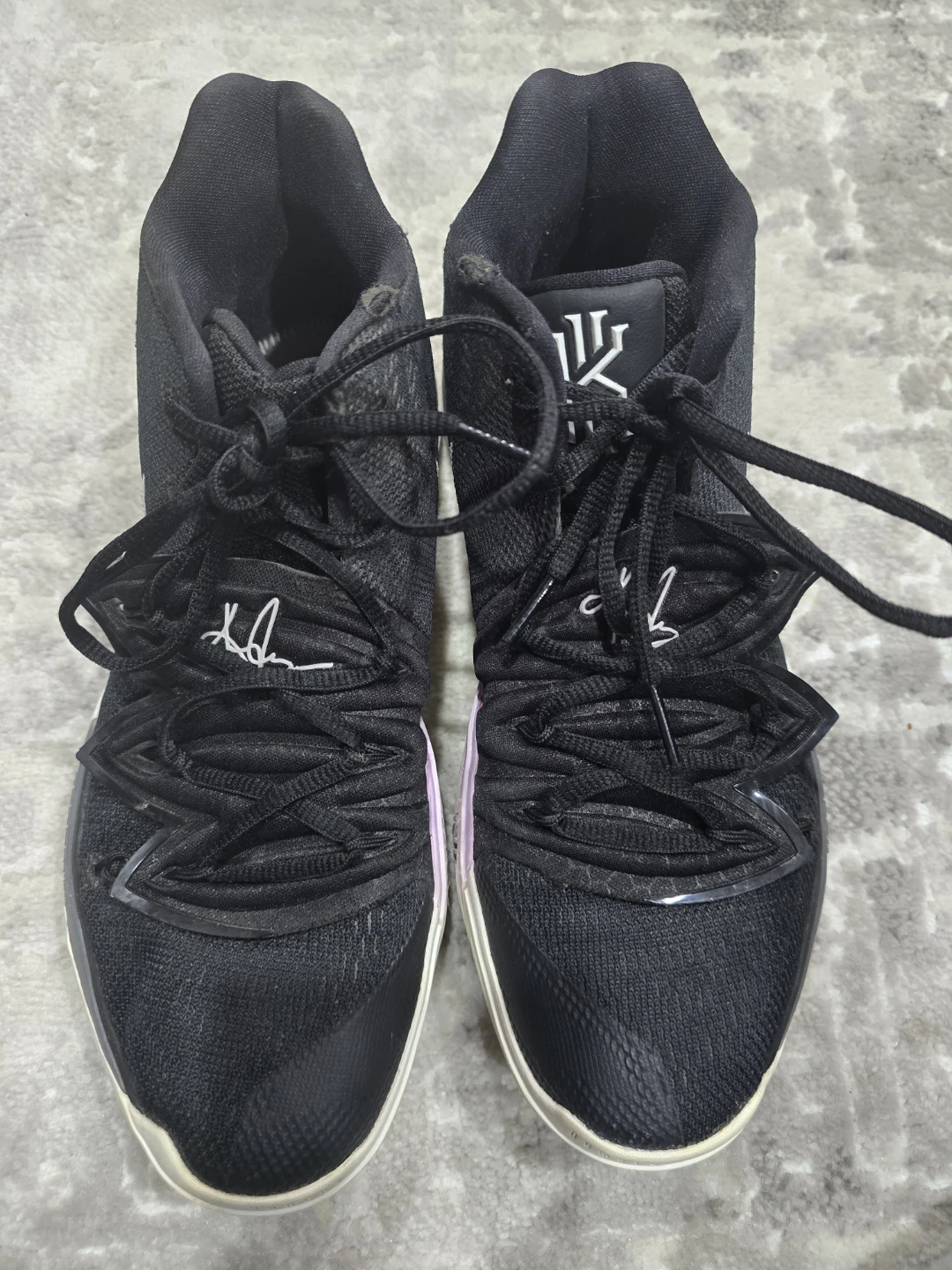 Nike Kyrie 5 "Black Magic" - photo 2