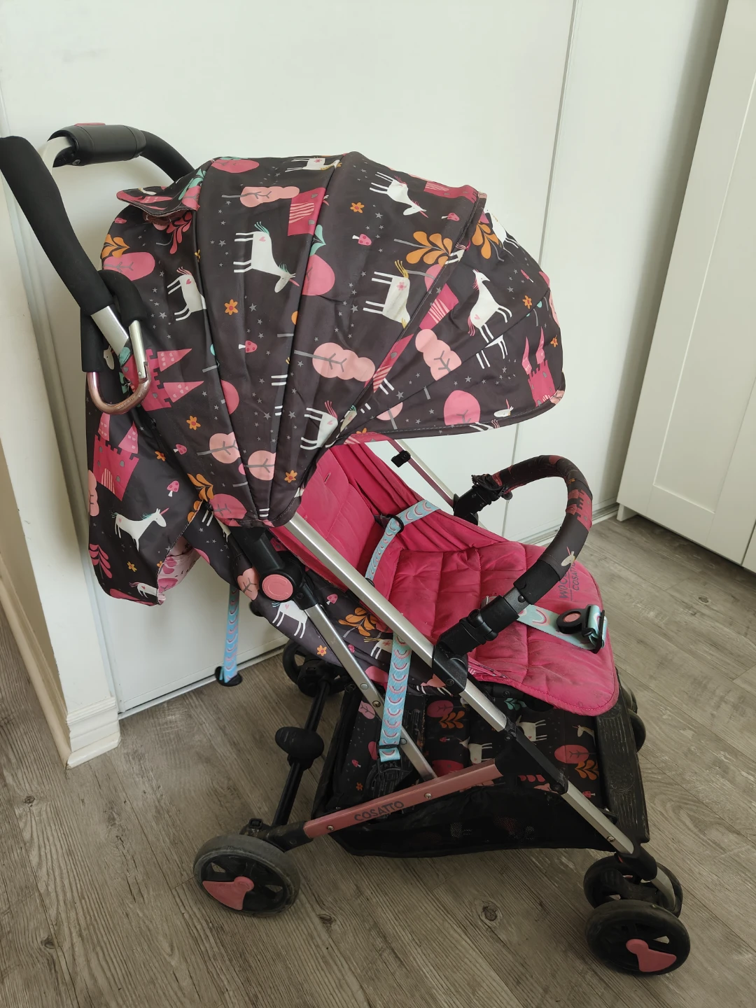 Cosatto stroller with fun unicorn print - photo 2