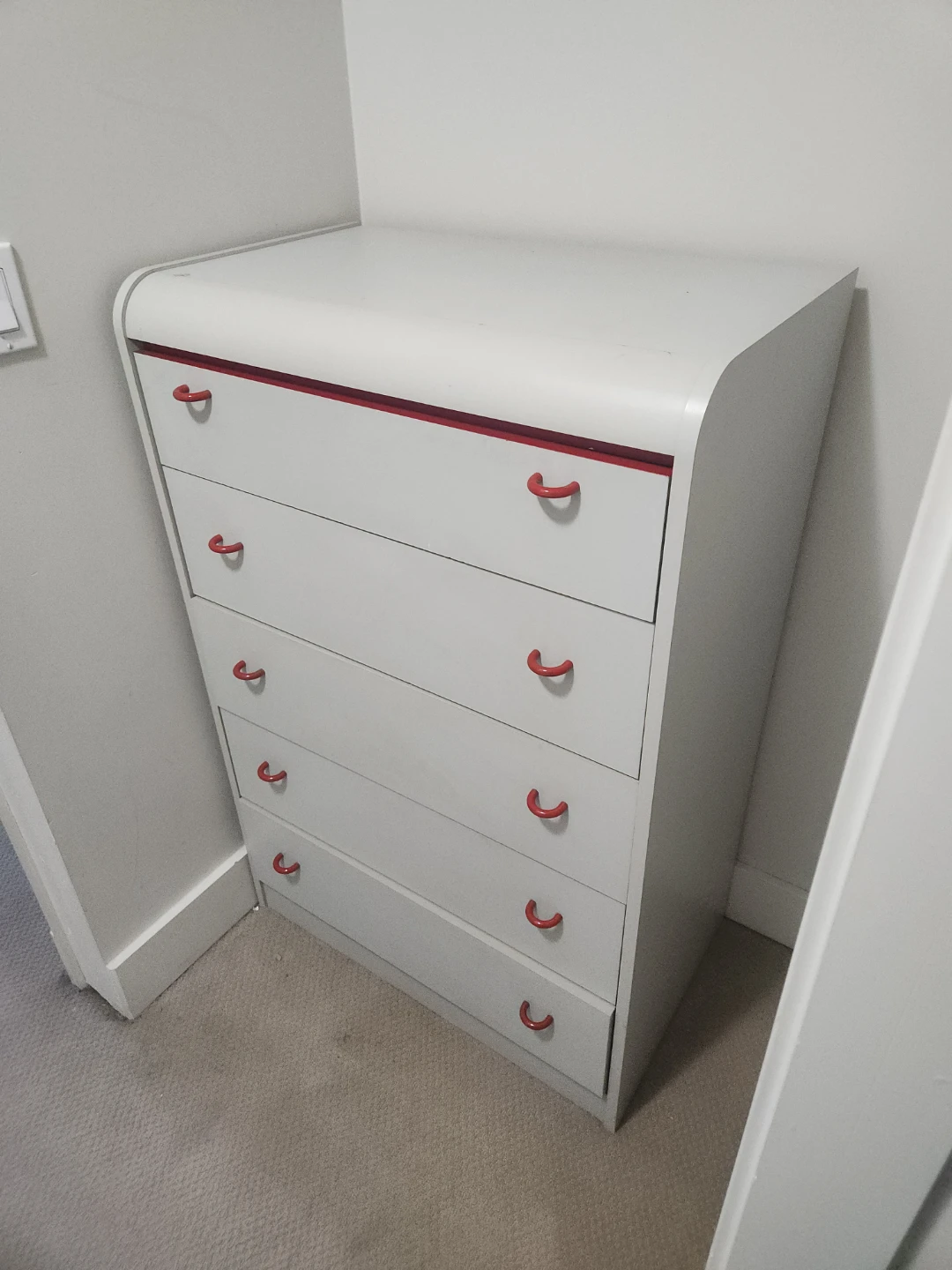 Grey 5-Drawer Dresser with Red Accents - photo 2
