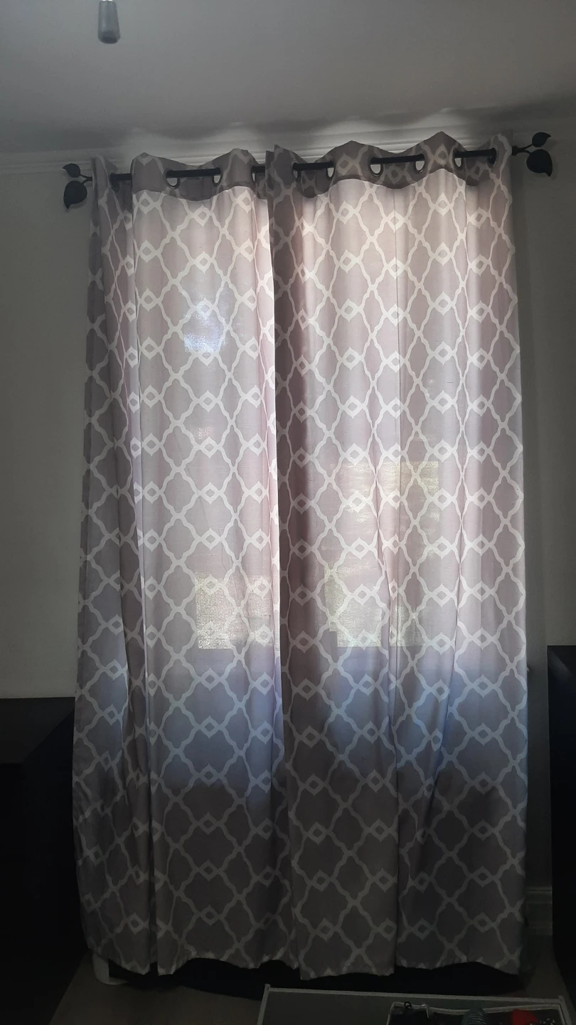 Light Pink Geometric Pattern Curtains (4 pairs) - photo 2