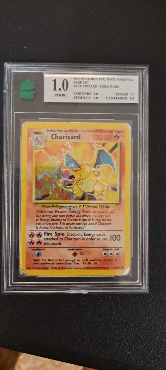1999 Pokemon TCG WOTC Original Base Set #4 Charizard Holo Rare