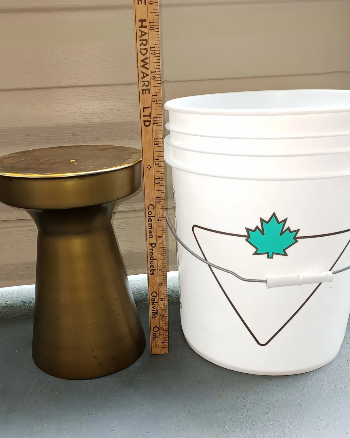 Metal Plant Stand&Large Bucket⚽ - photo 2