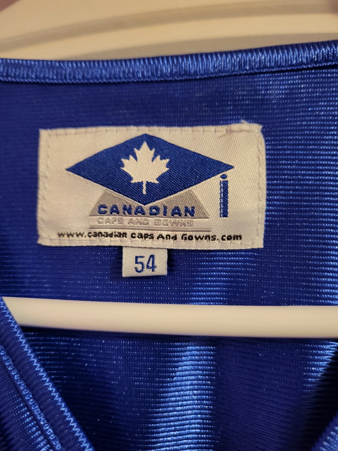 Canadian Caps And Gowns Graduation Gown - photo 3