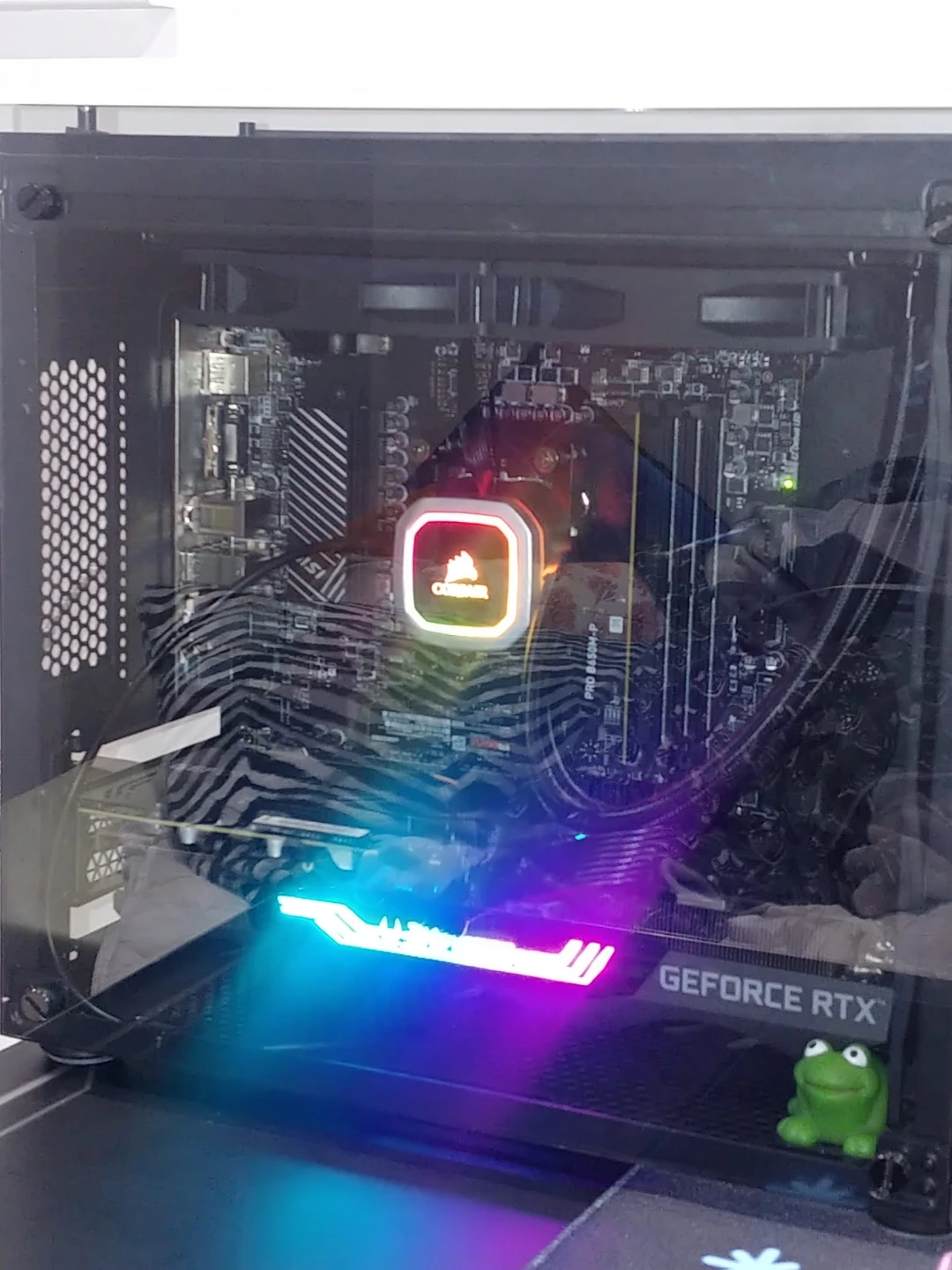 RTX 3070ti + Ryzen 5 7600x + 16 GB Ram PC