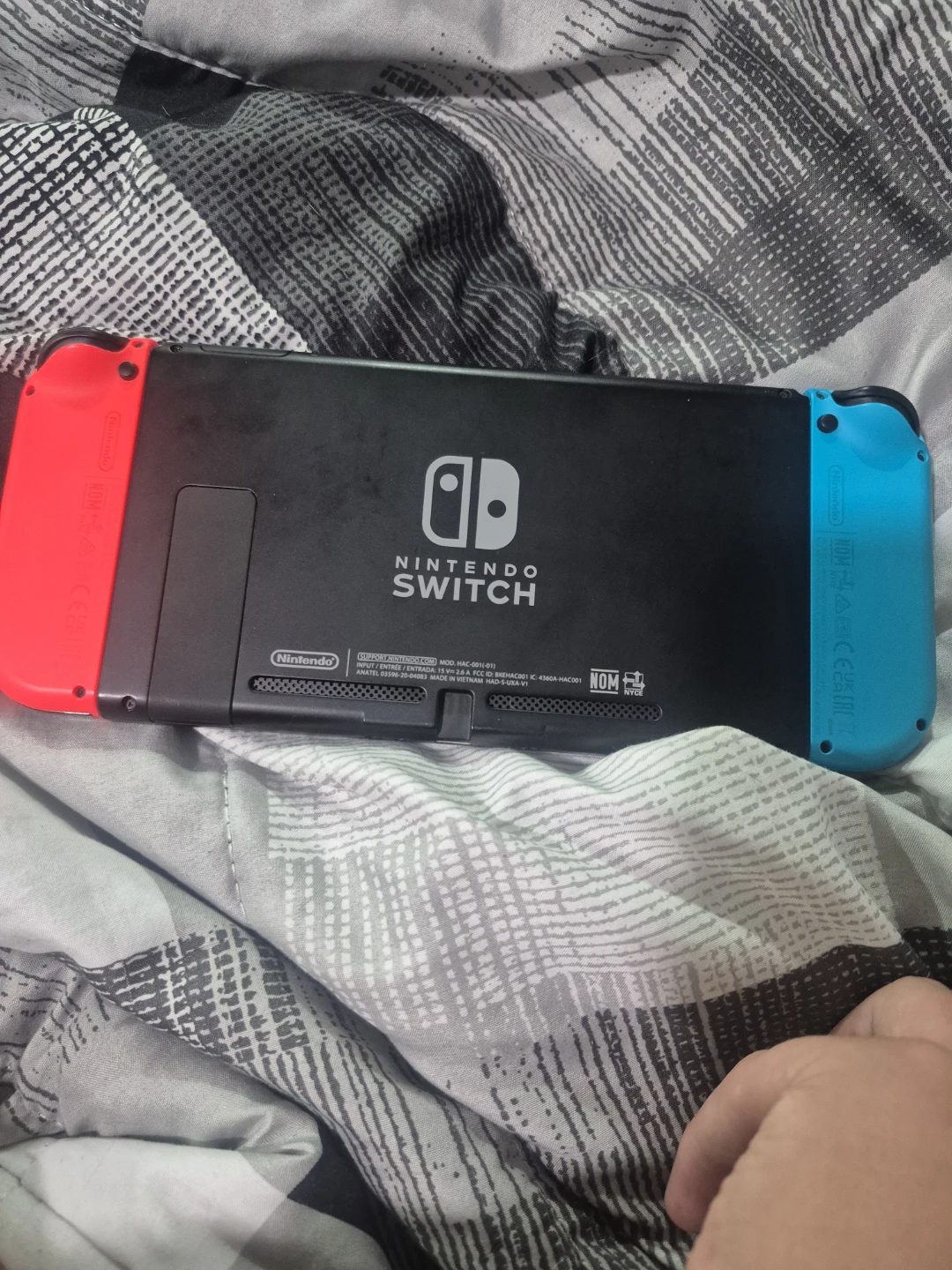 Nintendo Switch Console - photo 2
