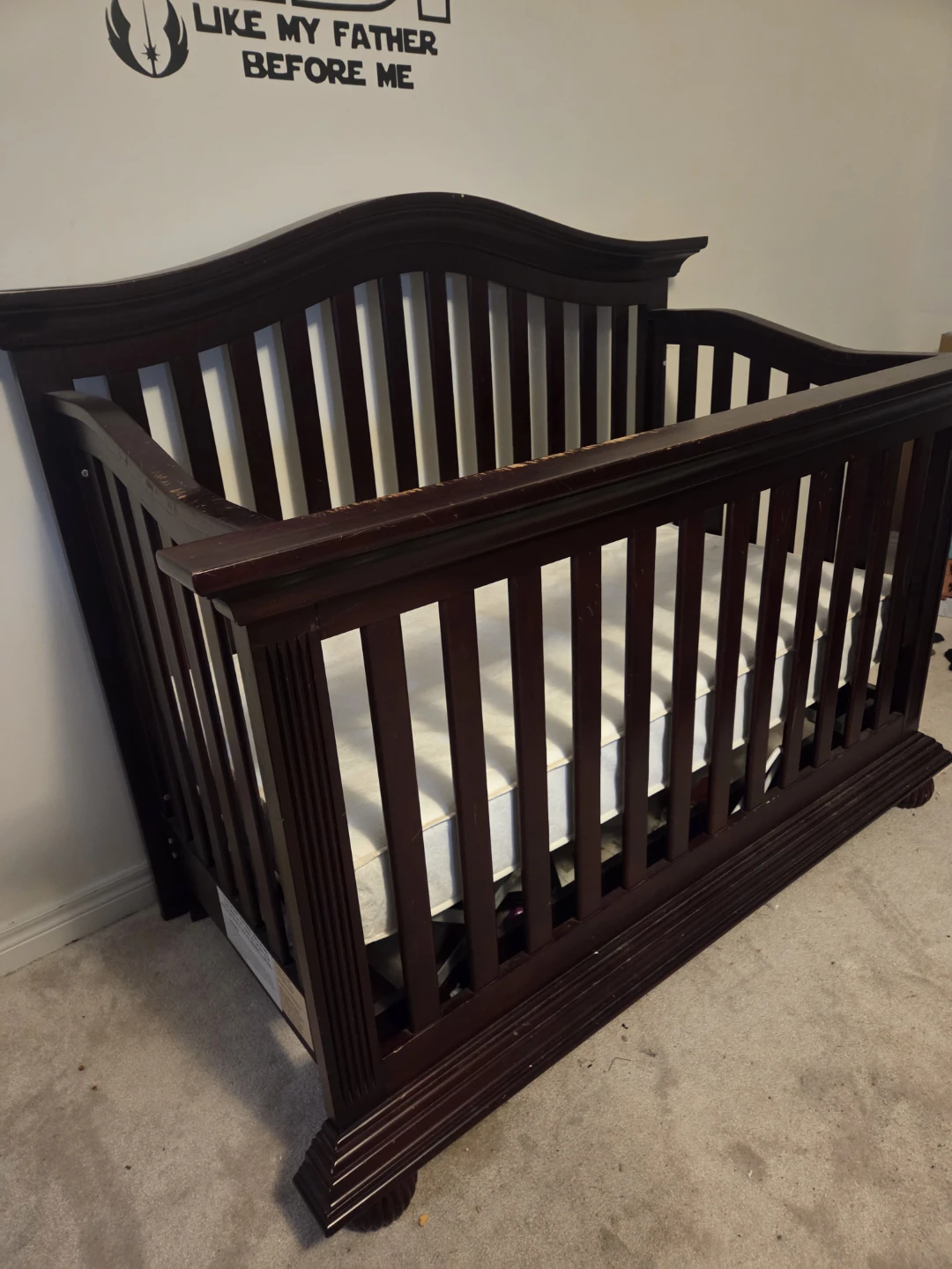 Munire Newport 4-in-1 Lifetime Crib Model # 7900