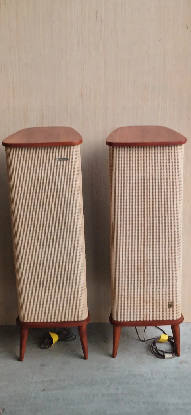 Grundig Vintage Speakers (Pair)