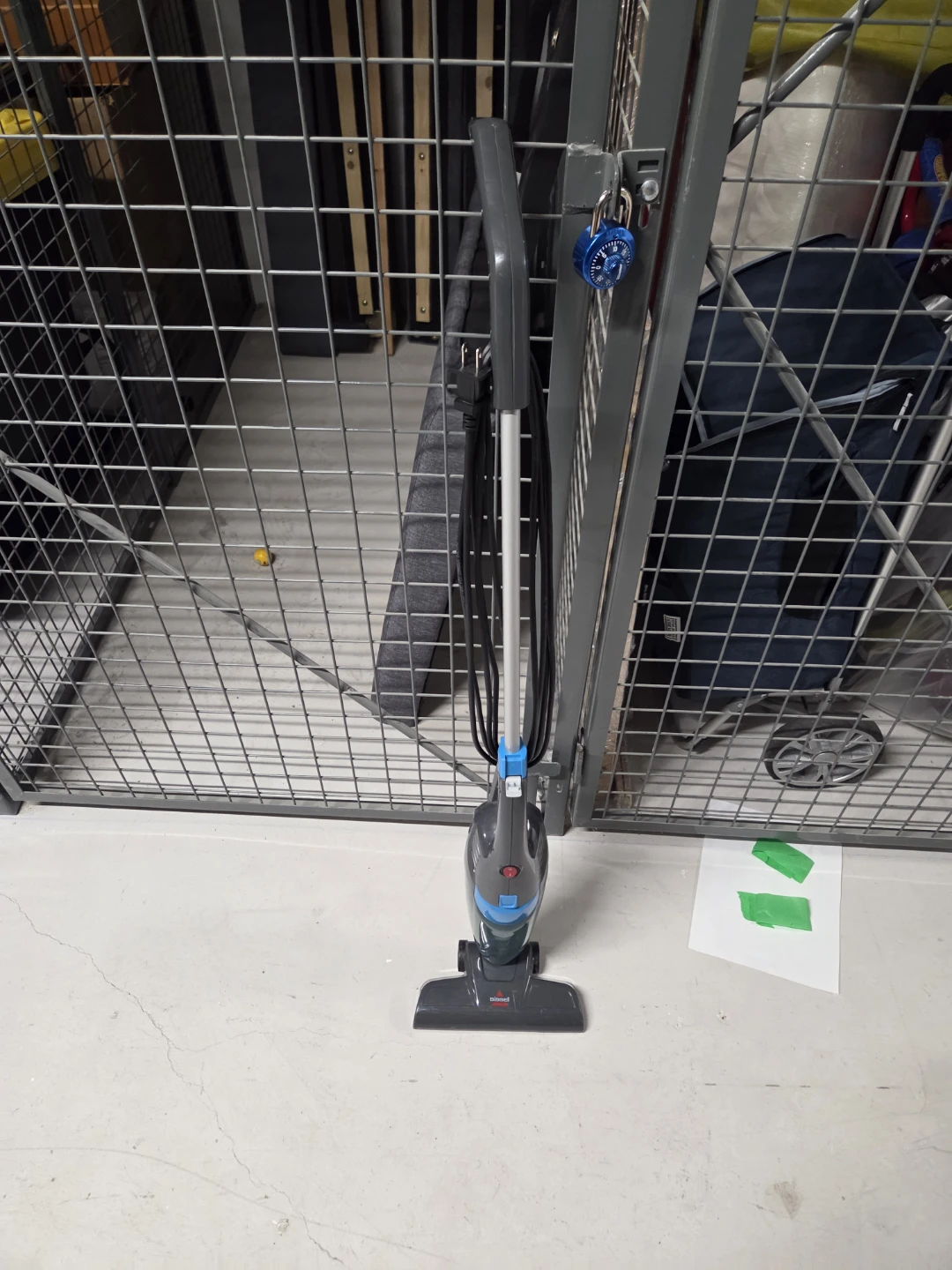 Bissell Vacuum Cleaner - photo 2