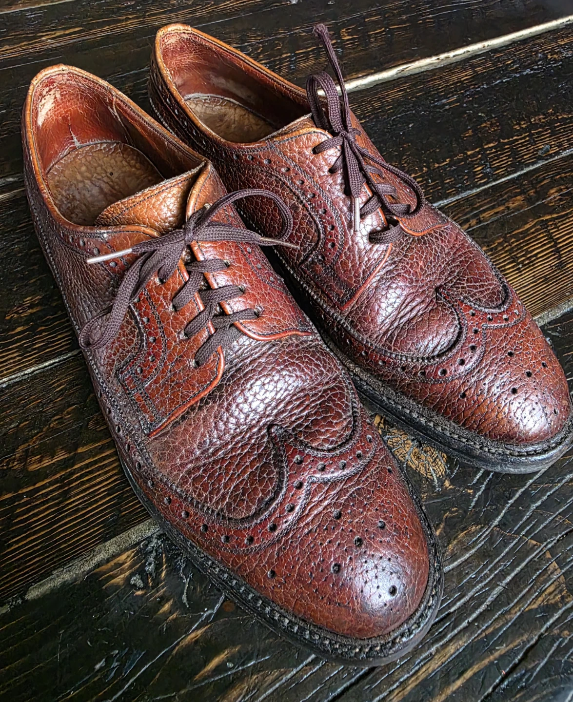 Mens 10  Gold Bond Hartt Vintage Brown Leather Oxfords