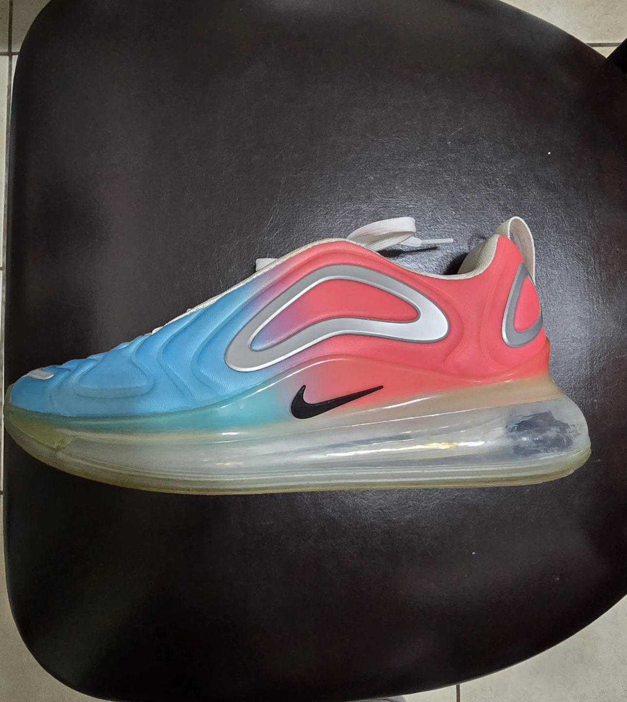 Nike Air Max 720 Shoes Size 7 - photo 3
