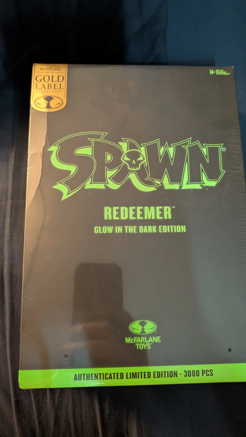 Redeemer Glow in the Dark Gold Edition