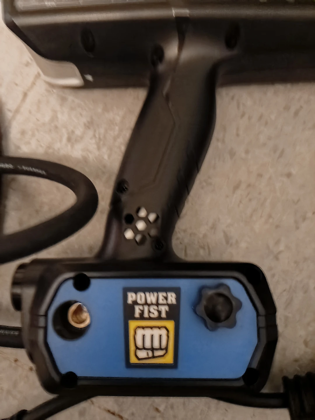 POWER FIST portable welder
