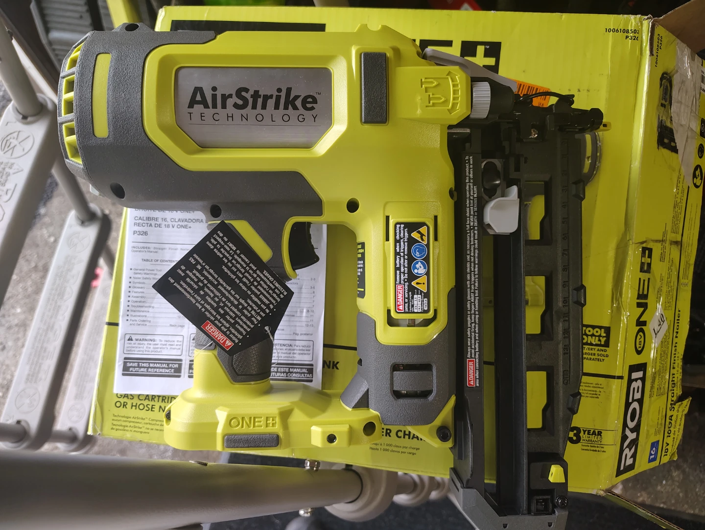 Ryobi 18V ONE+ 16-Gauge Straight Finish Nailer - photo 4