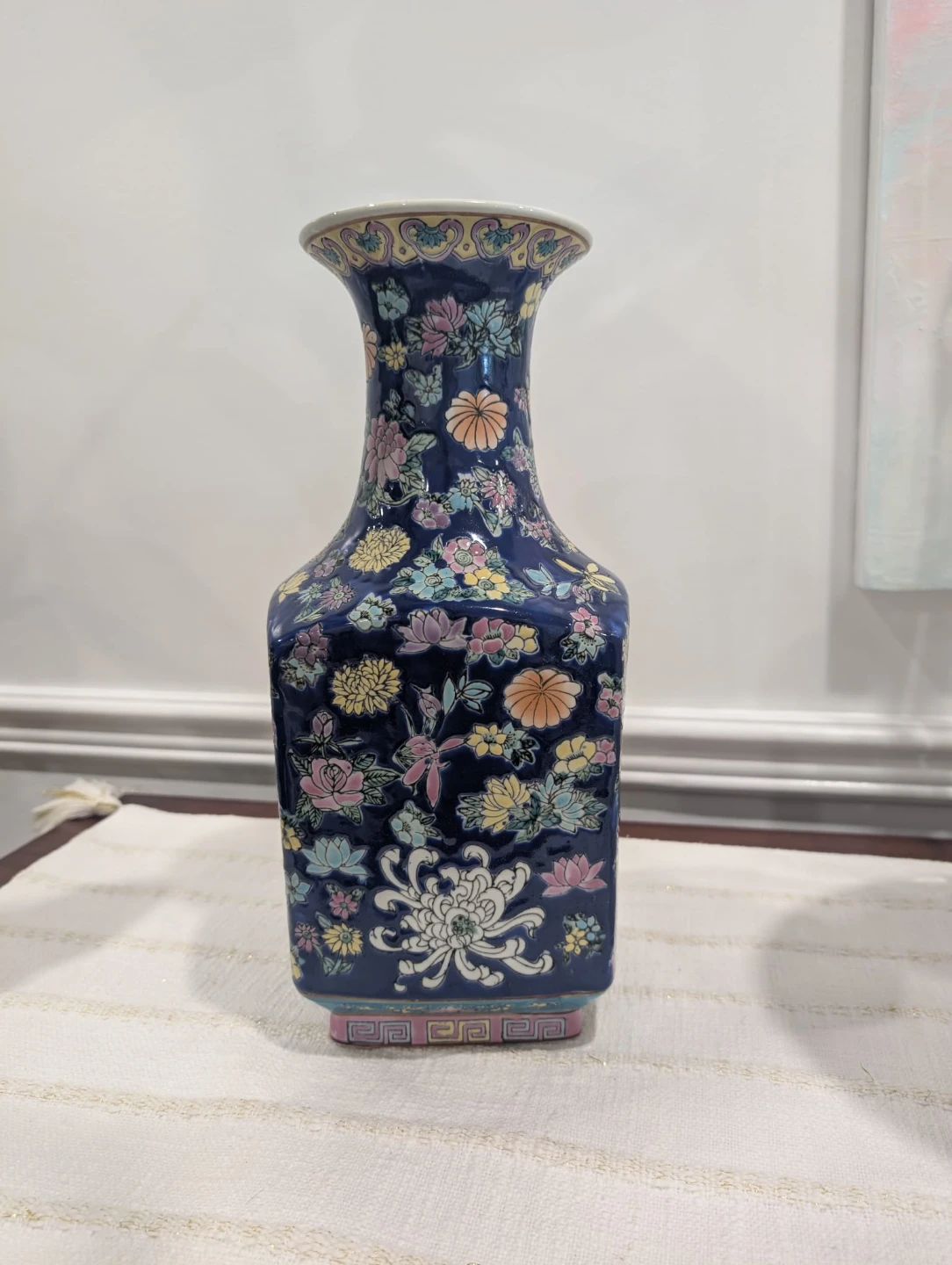Macau Chinese Porcelain Vase  Floral Flowers