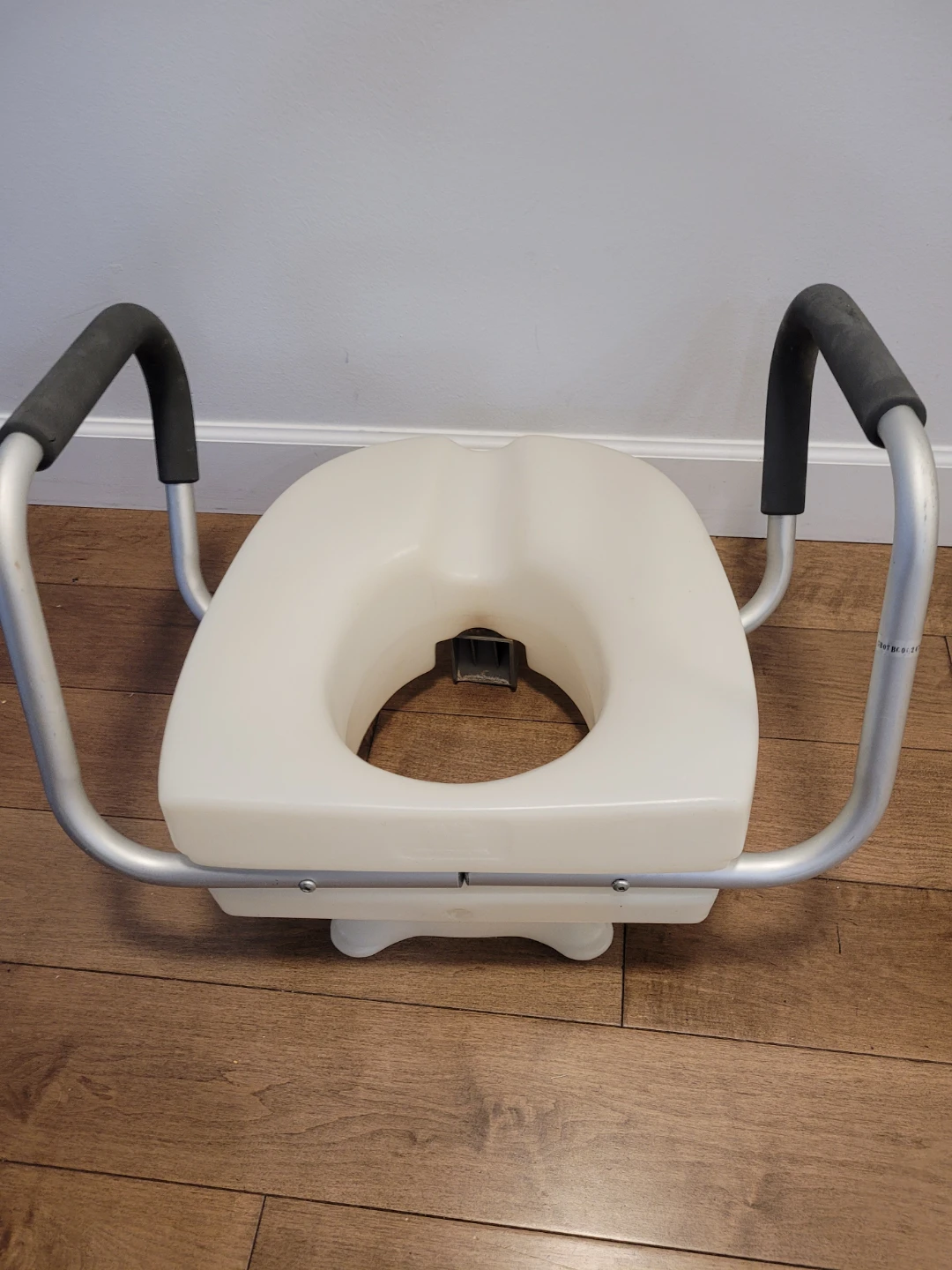 Raised Toilet Seat with Arms