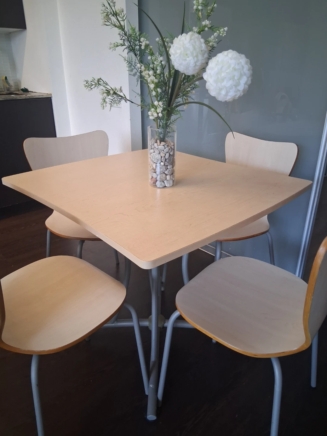 Dining Table with 4 Chairs