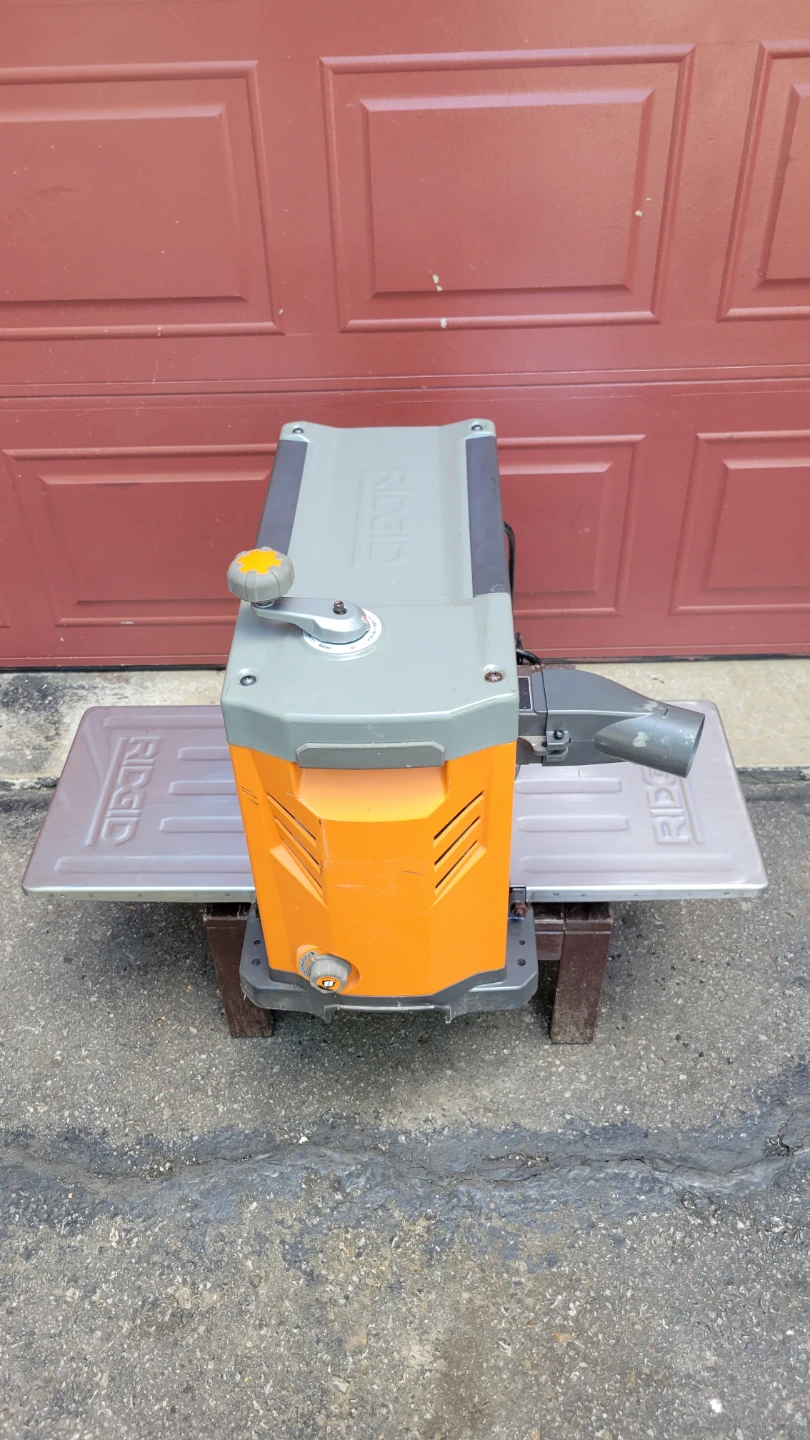 13" RIDGID thickness Planer in perfect condition. - photo 2