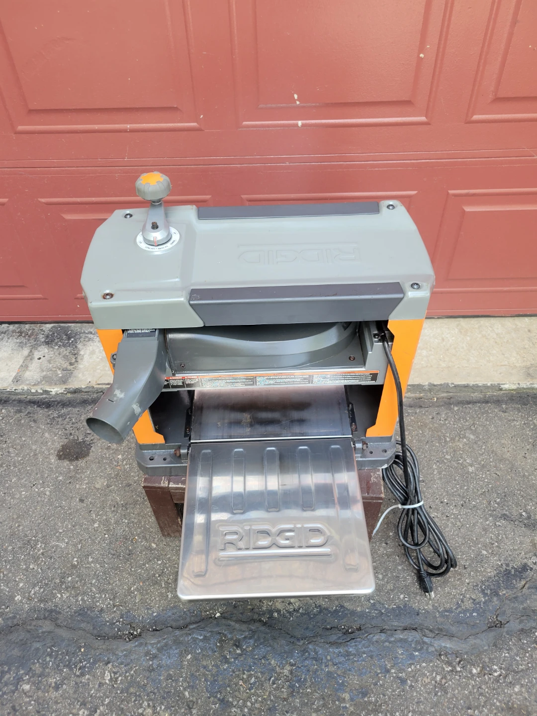 13" RIDGID thickness Planer in perfect condition. - photo 4