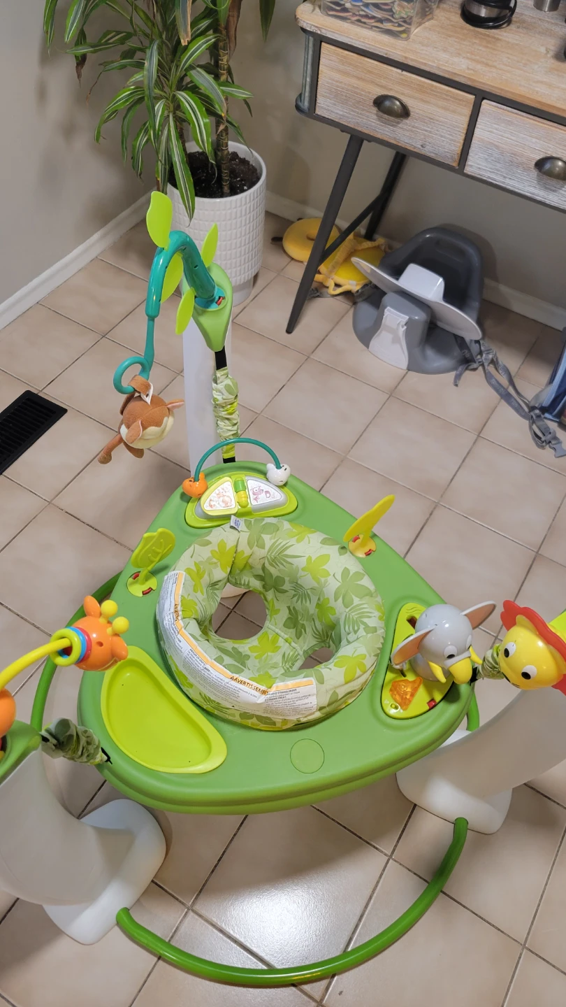 Jungle Friends Activity Jumper - photo 2
