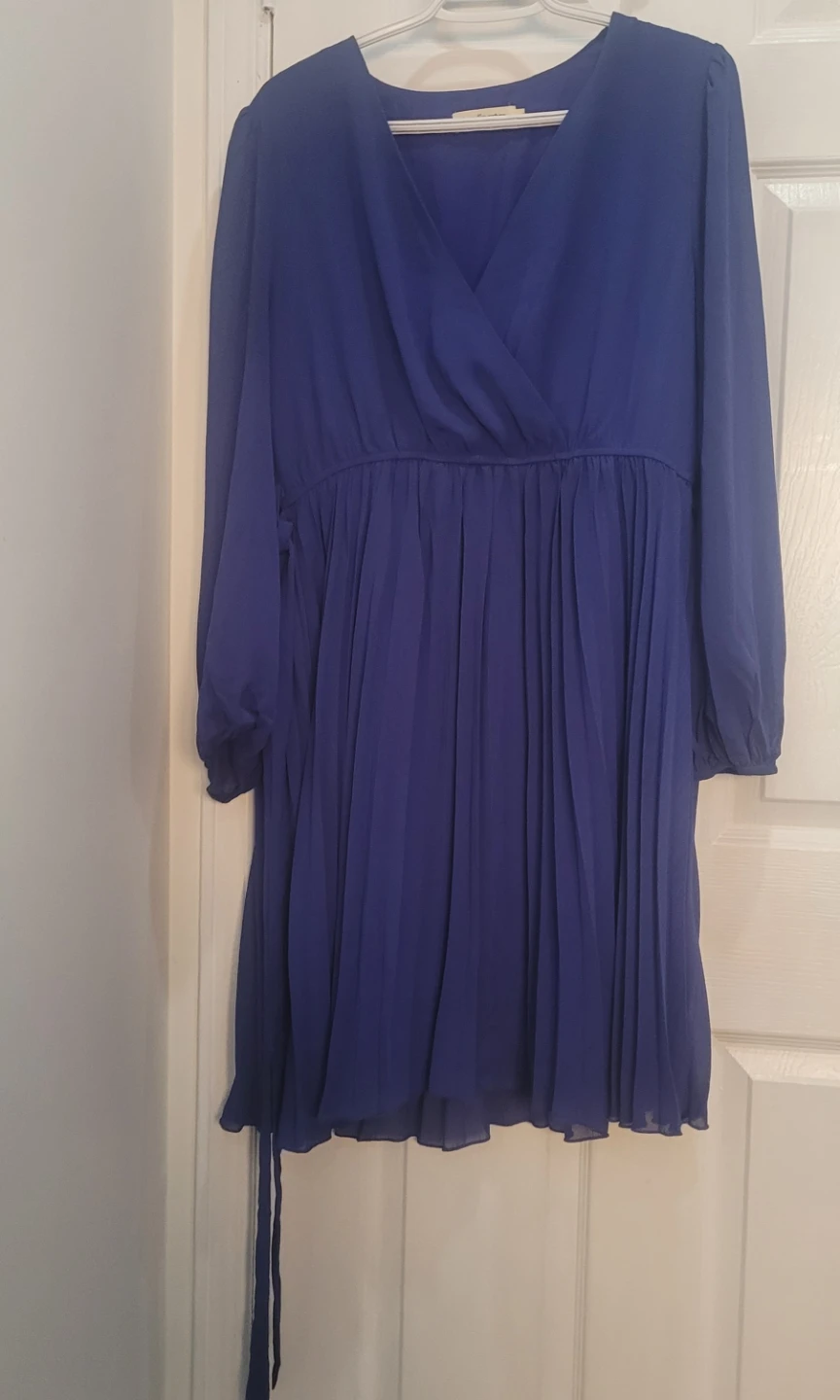 Blue Chiffon Pleated Dress with Tie
