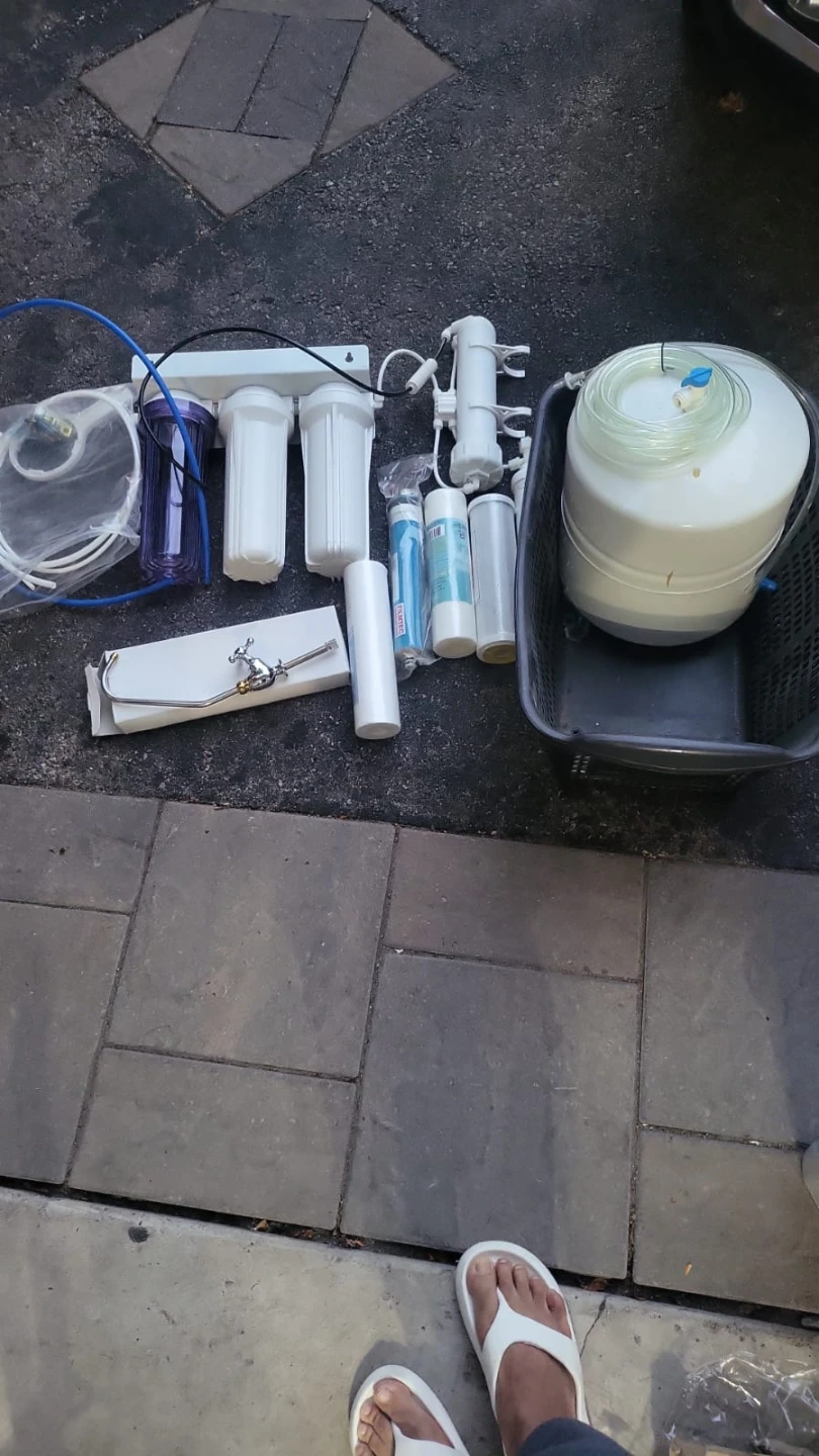 Reverse Osmosis Water Storage and Delivery System - photo 4