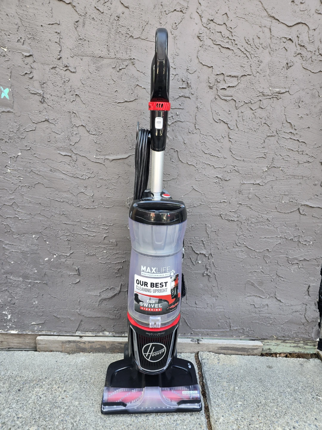 Hoover Pro Pet Swivel Upright Vacuum Cleaner, UH74220PC, Black