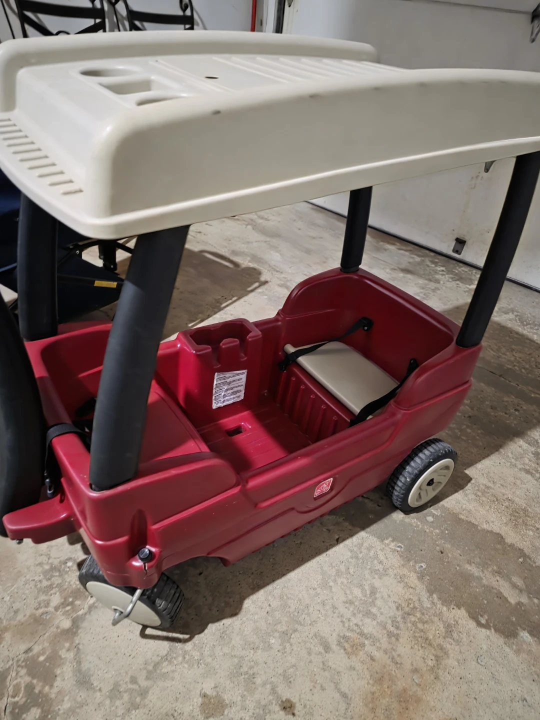 Step2 Red Wagon with Canopy - photo 3